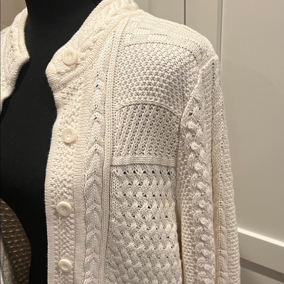 L.L. Bean Cream Cable Knit Cardigan Size MP - Picture 3 of 8